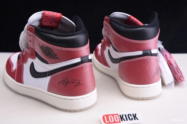 Rep TBkick 1 TROPHY OG AIR HIGH DA2728-100 ROOM X JORDAN 0712